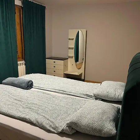 Apartament Zuko *
